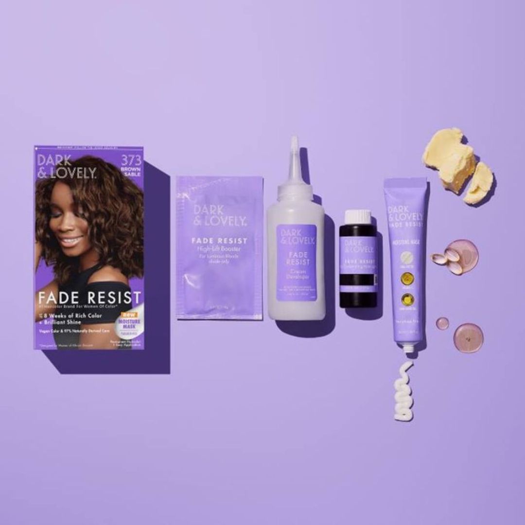 Dark and Lovely Fade Resistant Rich Conditioning Hair Color - Brown Sable,373